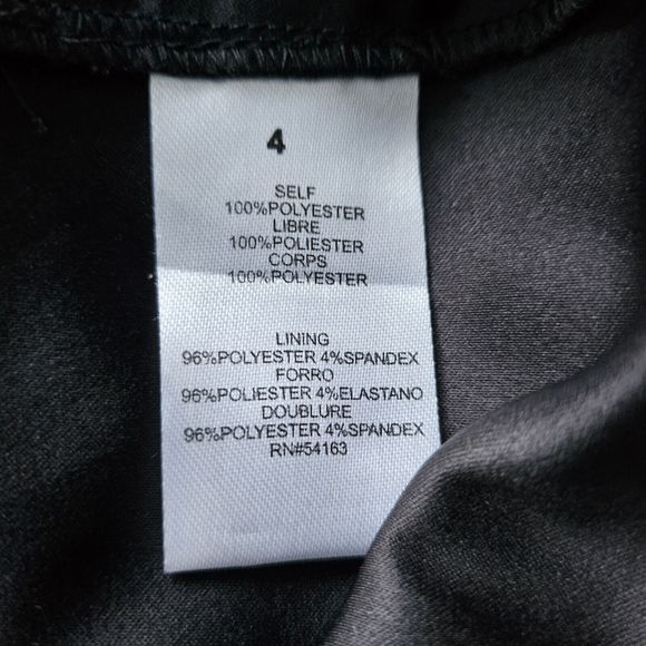 NWT Jessica Simpson Black Dress Overlay Detail Split Shoulder Sleeve Sz 4. - Picture 8 of 9